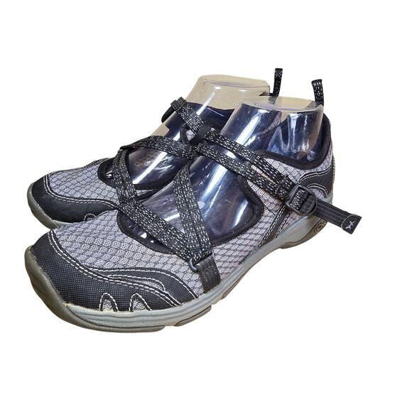 Chaco Womens Size 8.5-9 Outcross Evo Mary Jane Hiking Shoes Gray Adjustable - Picture 2 of 9